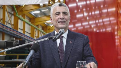   Ticaret Bakanı Ömer Bolat, “Ağır bedeller ödediğimiz doğal afetlere