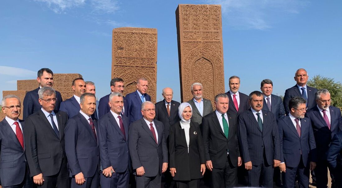 Ahlat’ta Önemli Bir Yatırım Açılışı Gerçekleştirildi Ahlat’ta önemli bir yatırım açılışı gerçekleştirildi. Cumhurbaşkanı Recep Tayyip Erdoğan