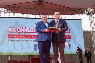 İYİ Parti Genel Başkanı Müsavat Dervişoğlu, Keçiören Belediyesi’nin ev sahipliğinde
