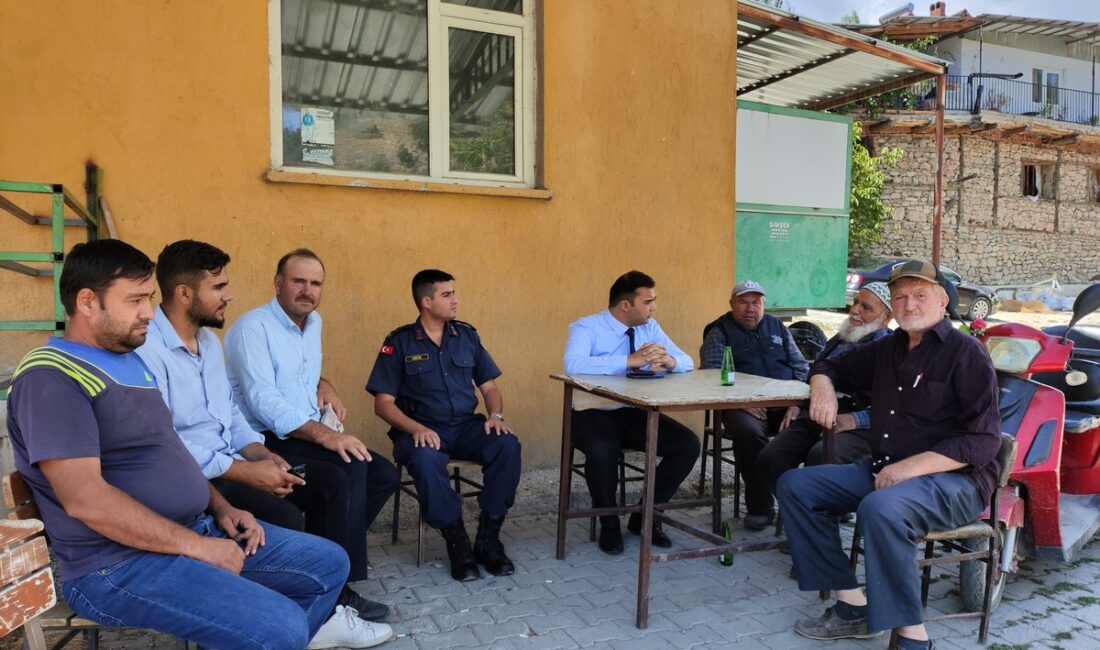 Kaymakam Osman Türk, Güre Köyü’nü Ziyaret Etti Kaymakam Osman Türk, köy ziyaretlerine devam ediyor. Son olarak Güre
