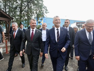 Tarım ve Orman Bakanı İbrahim Yumaklı, Ankara’da Toptancı Hali yöneticileriyle