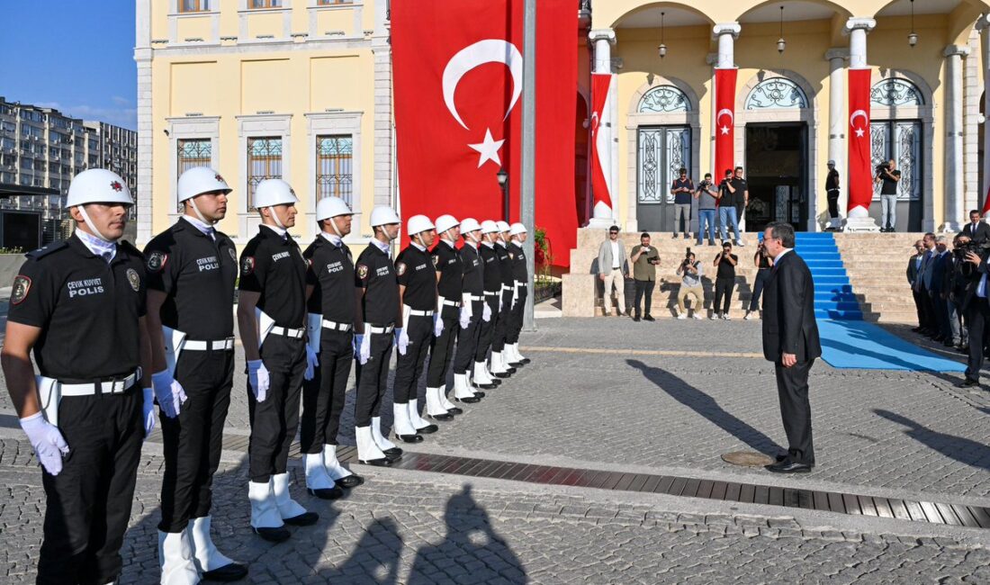Türkiye Cumhurbaşkanı Yardımcısı Cevdet Yılmaz, İzmir Enternasyonal Fuarı’nın 93. yıl