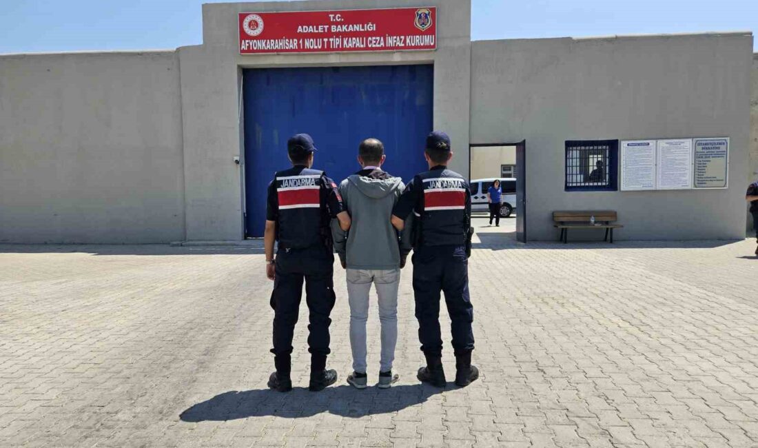 Afyonkarahisar’da 6 suç kaydı ile 19 yıl hapis cezasıyla aranan