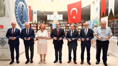 Afyon Kocatepe Üniversitesi (AKÜ) Prof. Dr. Şehabettin Yiğitbaşı Kütüphanesinde kurulan