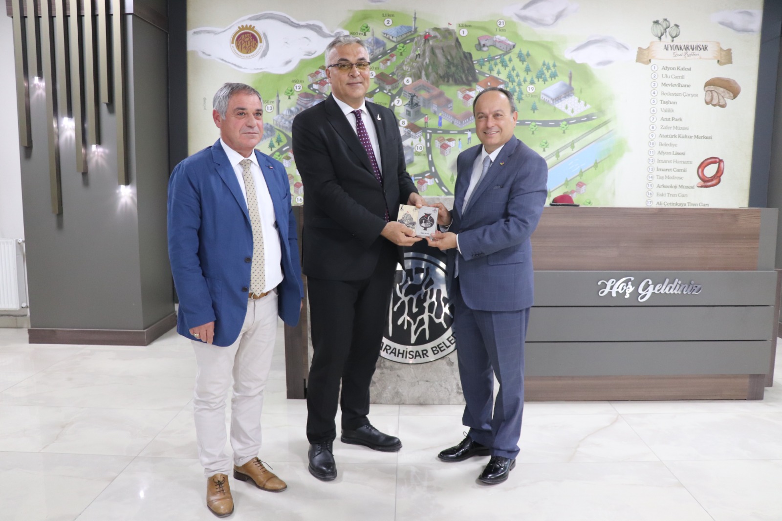 Afyon Eğitim Vakfı (AEV)Yönetim Kurulu Başkanı Hüsnü Serteser, AEV Genel