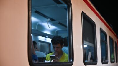 Aile ve Sosyal Hizmetler Bakanı Mahinur Özdemir Göktaş, sosyal yardım