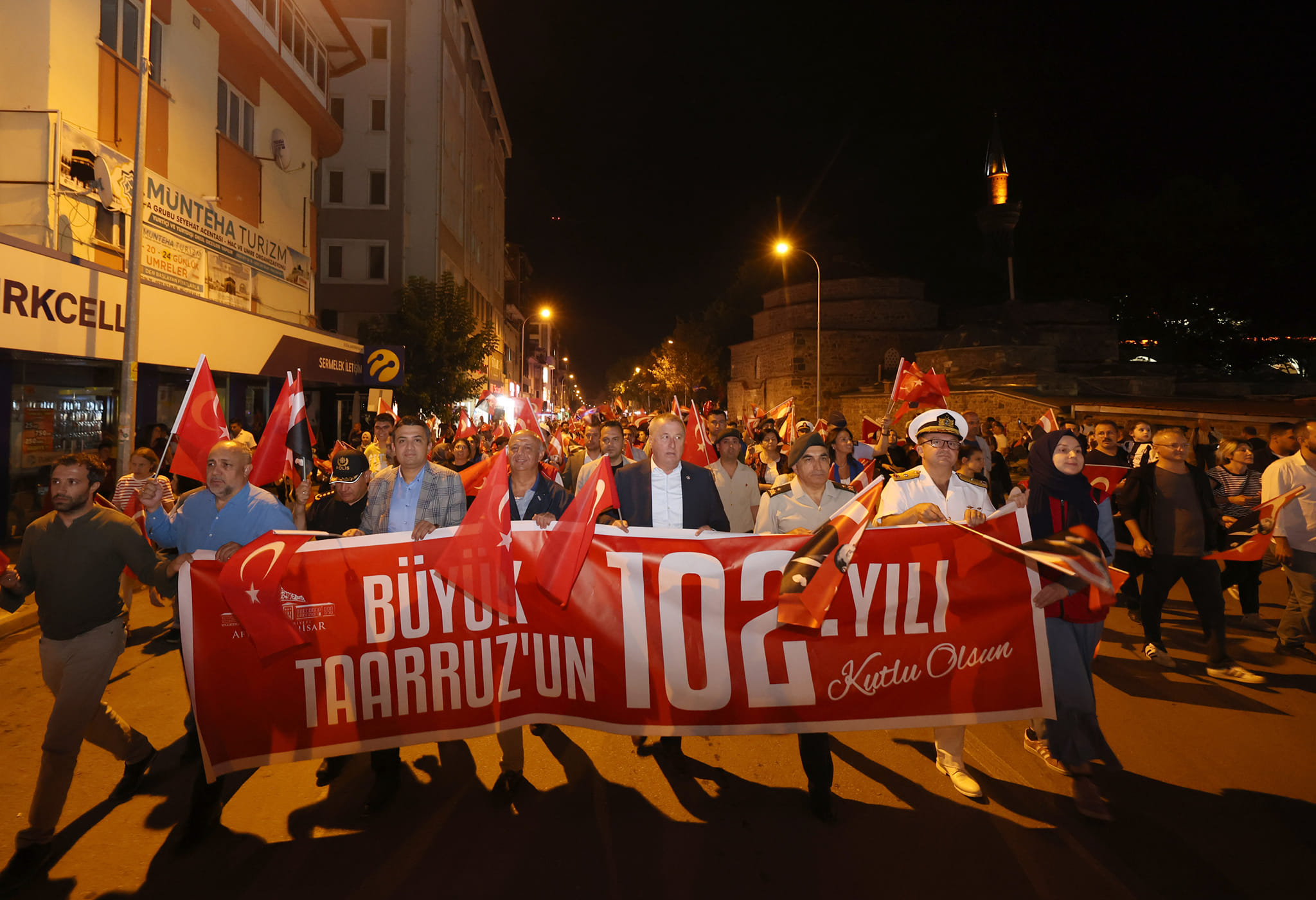 Büyük taarruz’un 102. yıl dönümü nediniyle Zafer Bayramı Fener Alayı