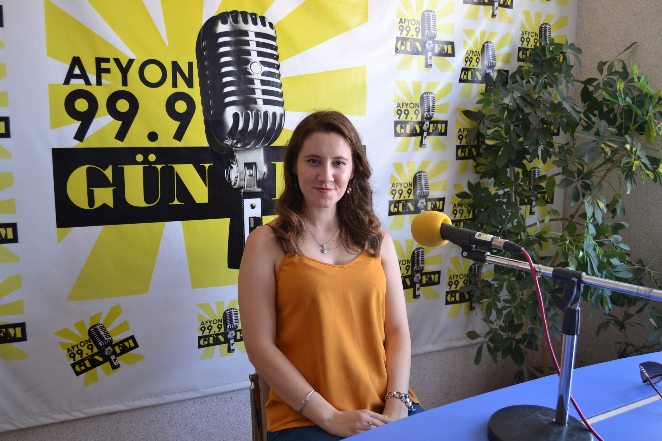 Gün FM’e konuk olan Alo Diyet Afyon Şube Yöneticisi Diyetisyen