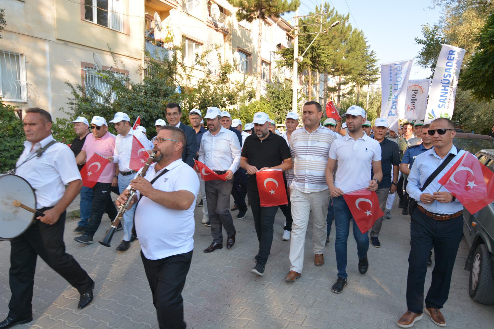 Sandıklı Belediyesi’nin geleneksel olarak düzenlediği Termal Turizm ve Gurbetçi Festivali,