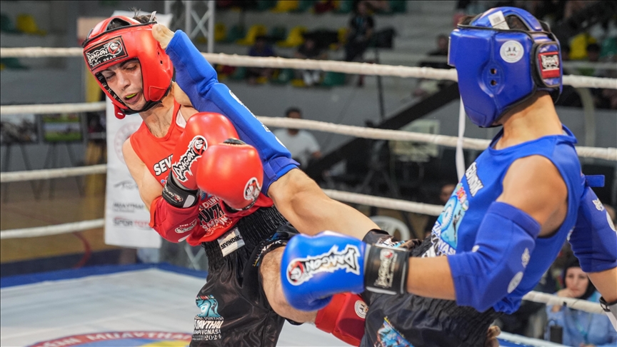 İlk kez düzenlenen Türk Dünyası Muaythai Şampiyonası başladı. İstanbul Üniversitesi