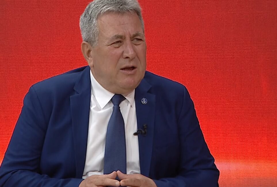 Kanal3’te ABC Başkanı İsmail Akar’ın sunduğu Objektif programında Gazeteciler Hakan