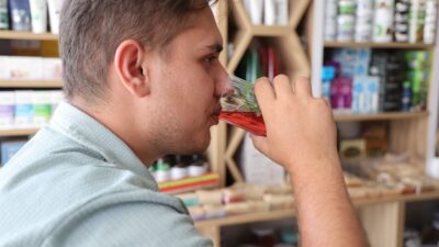 Batı Avrupa’dan Çin’e kadar geniş bir coğrafyada hâkimiyet süren karadut