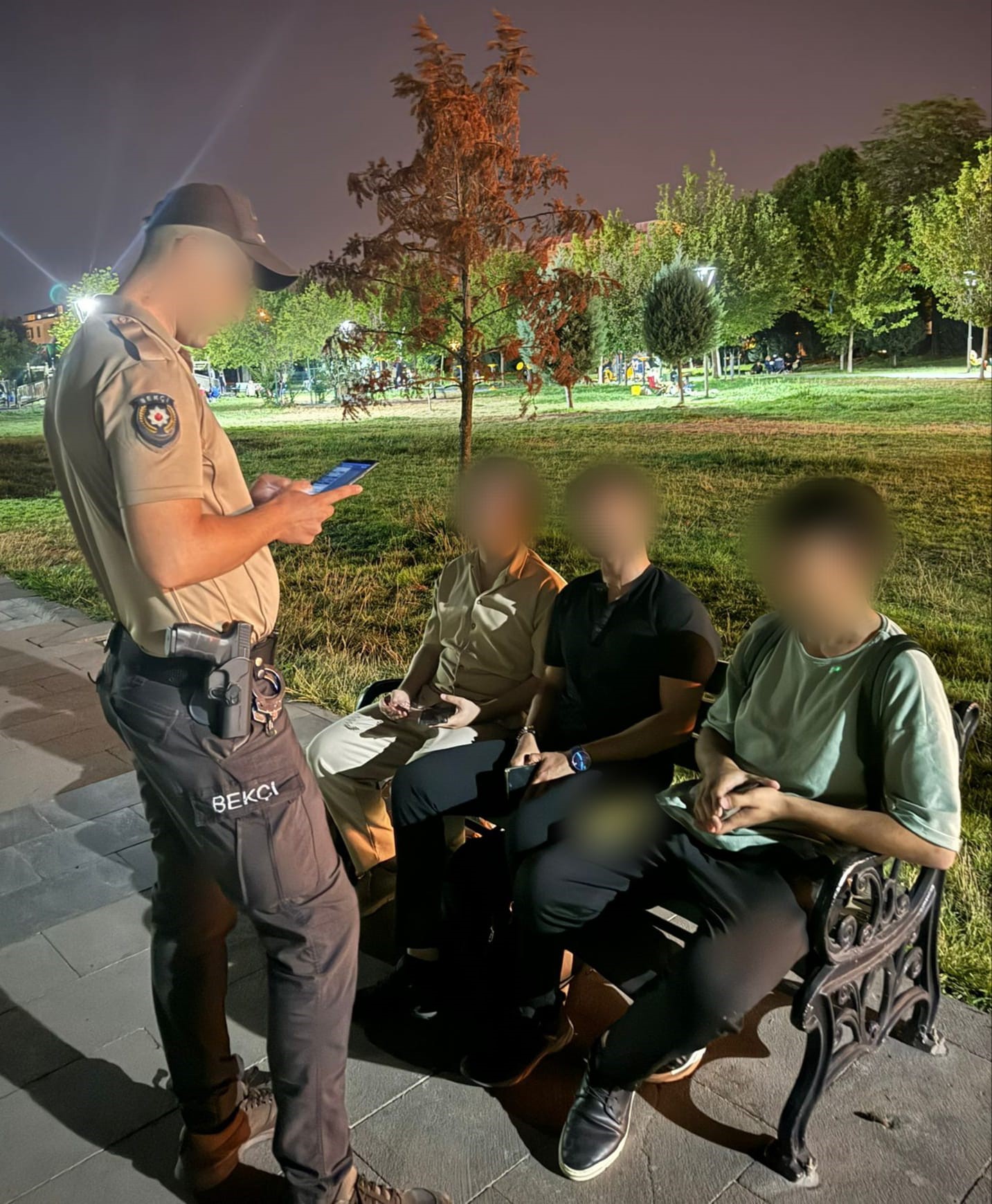Eskişehir’de polis ekiplerince halkın huzur ve güveninin sağlanması amacıyla gerçekleştirilen