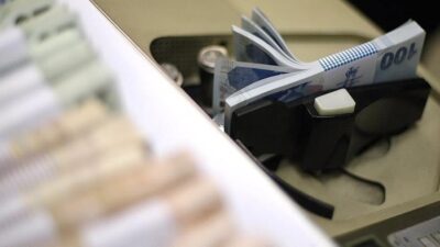 Sosyal Güvenlik Kurumu (SGK) ile 14 banka arasında emeklilere özel