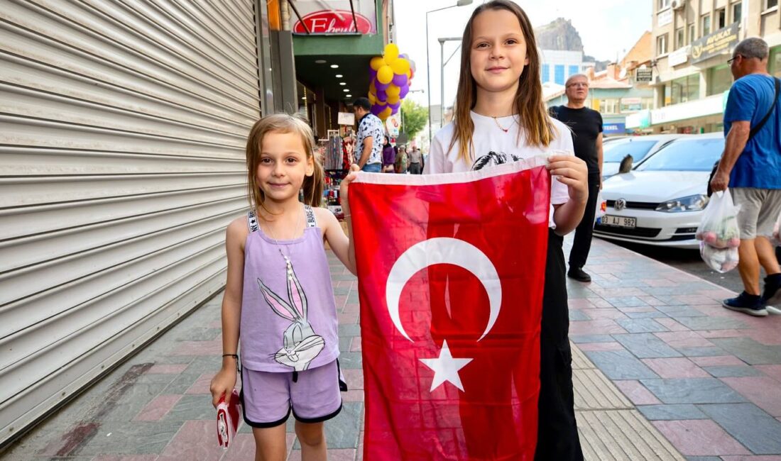 26-30 Ağustos Zafer Haftası dolayısıyla Afyonkarahisar Belediyesi vatandaşlara çağrıda bulundu.