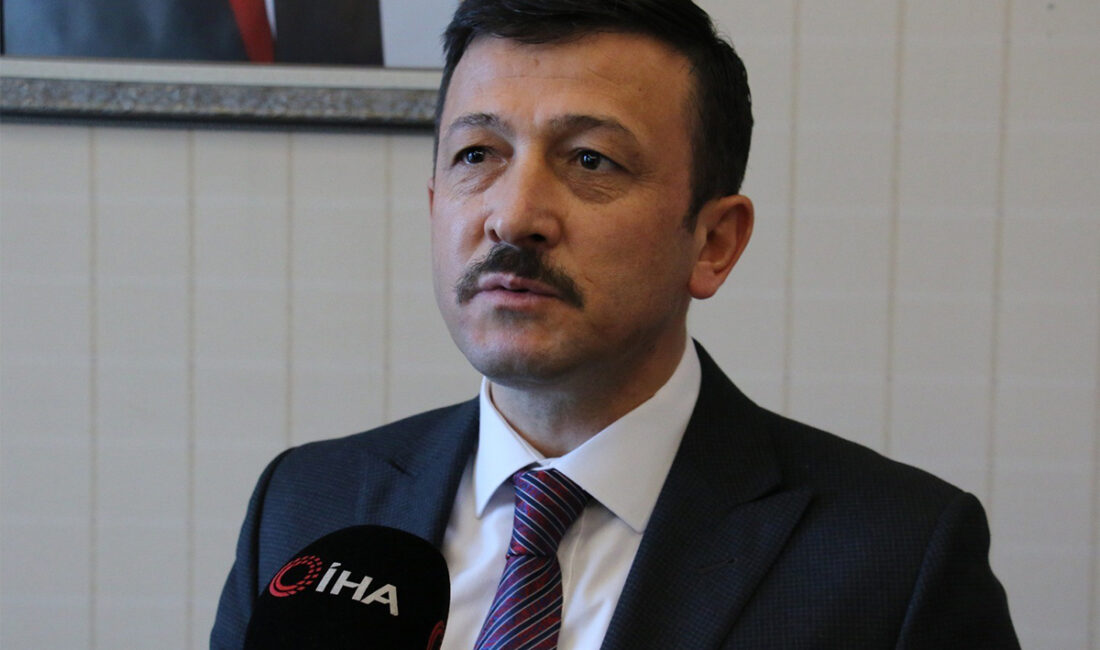 AK Parti’ye Yeni Katılımları AK Parti Genel Başkan Yardımcısı Hamza