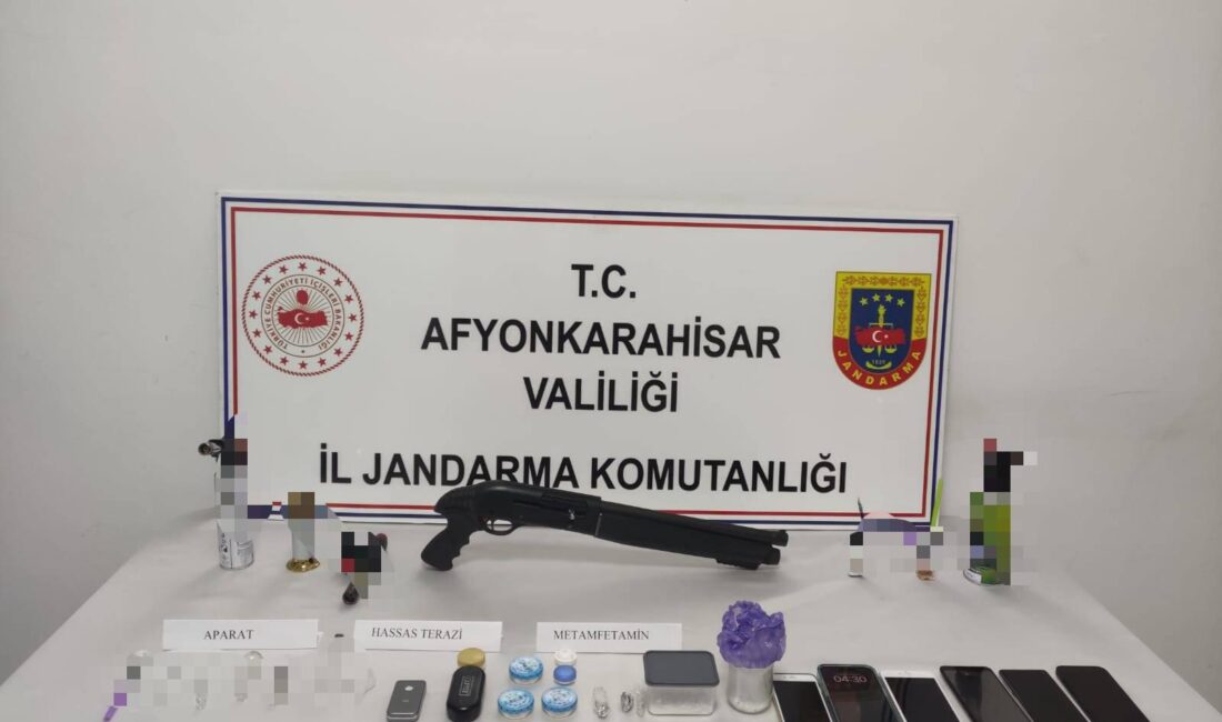 Afyonkarahisar İl Jandarma Komutanlığınca uyuşturucu ve uyarıcı madde ile mücadele