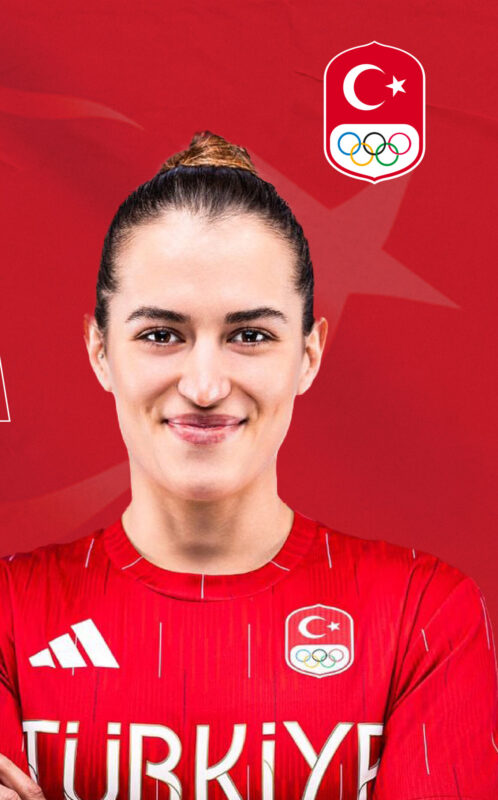 Paris 2024 Olimpiyat Oyunları’nda milli boksör Esra Yıldız Kahraman, yarı