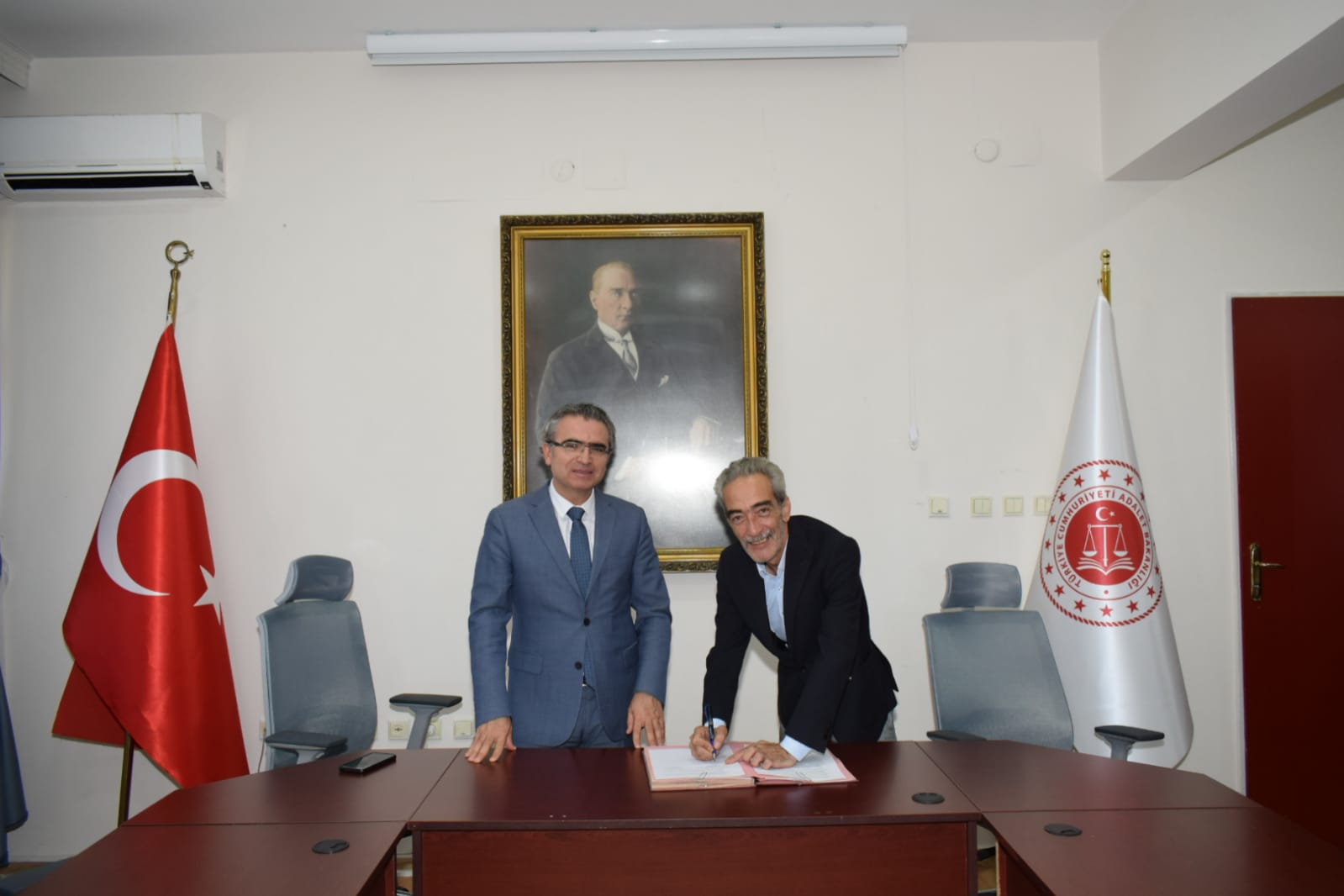 Afyonkarahisar’da suça sürüklenen çocukların toplumla yeniden bütünleşmesi amacıyla Cumhuriyet Başsavcılığı