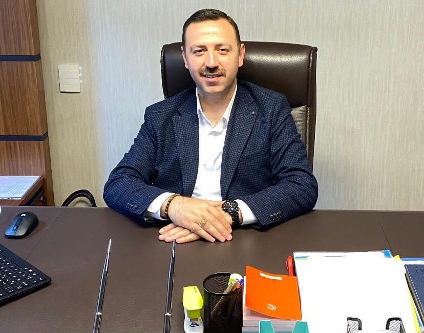 AK Parti Dinar İlçe Başkanı İbrahim Özgül yaptığı açıklamada, “AK