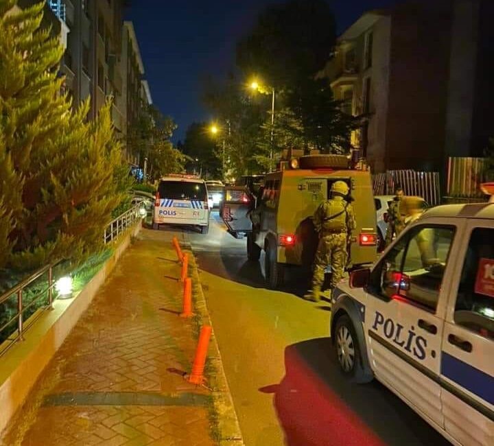 Ankara’nın Çankaya ilçesinde Eski Bakan Abdüllatif Şener’in oğlu Bedirhan Şener,