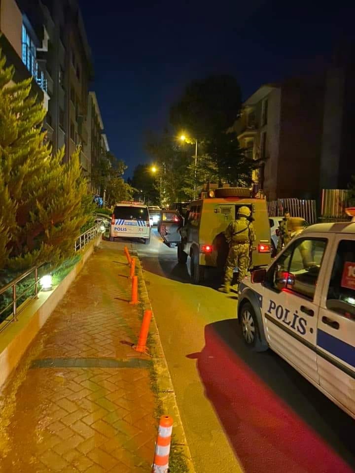 Ankara’nın Çankaya ilçesinde Eski Bakan Abdüllatif Şener’in oğlu Bedirhan Şener,