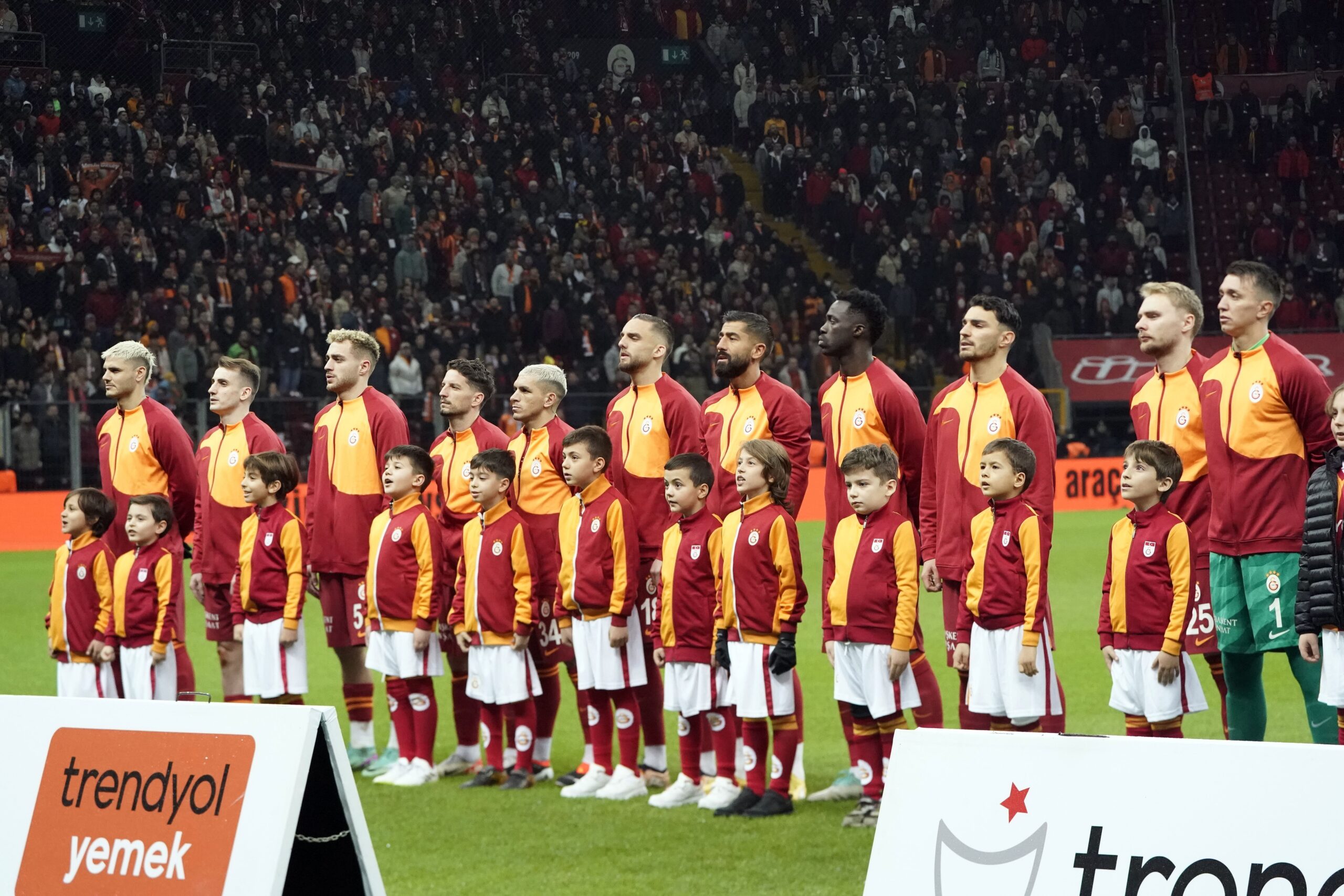 2024 Turkcell Süper Kupa’da Beşiktaş ile karşılaşacak Galatasaray, siyah-beyazlıları yenerek