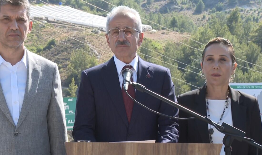 Ulaştırma ve Altyapı Bakanı Abdulkadir Uraloğlu, sosyal medya platformu Instagram’da yaşanan
