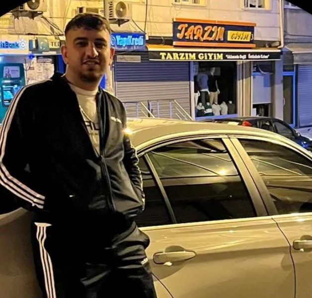 İstanbul Esenyurt’ta gece saatlerinde alacak verecek meselesi nedeniyle direksiyon başında
