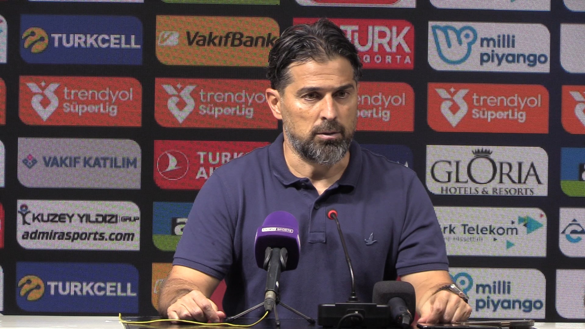 Çaykur Rizespor Teknik Direktörü İlhan Palut, Fenerbahçe’ye 5-0 mağlup oldukları