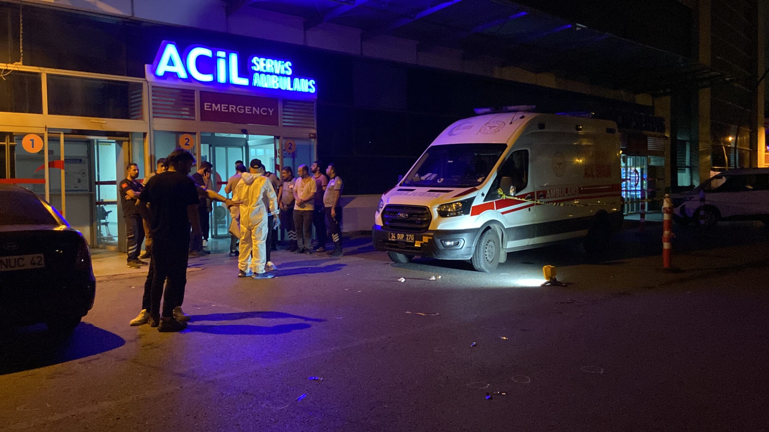 Gece Yarısı Hastane Acilinde Korkunç Saldırı: Güvenlik Görevlileri ve Hastalar