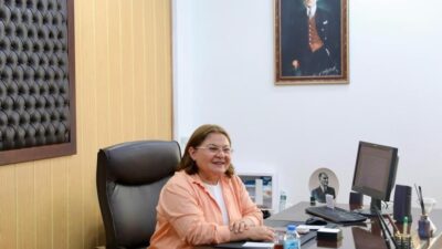 Önceki gün evinin 3. katından aşağıya atlayarak intihar ettiği ileri