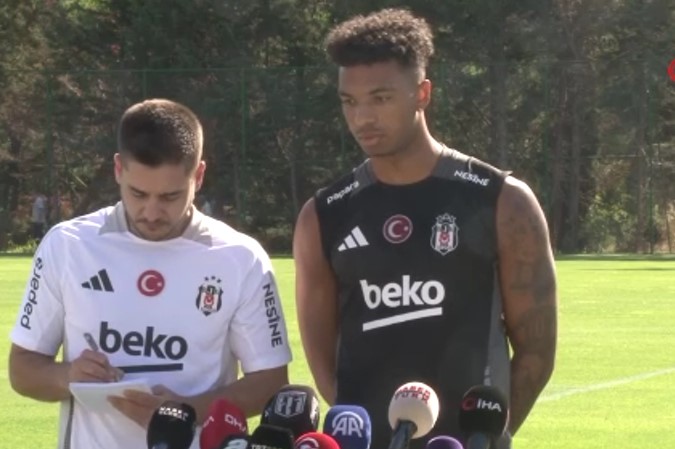 Beşiktaş’ın kiralık olarak kadrosuna kattığı 20 yaşındaki genç futbolcu Cher