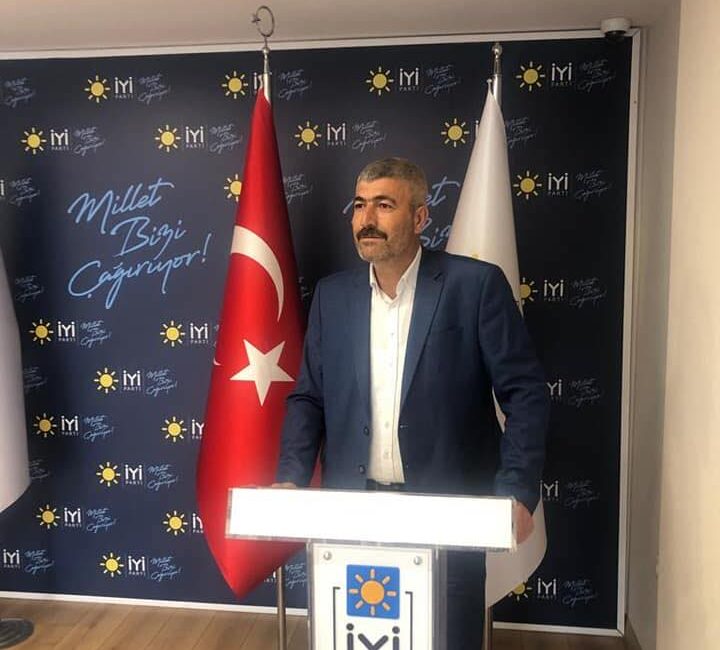 İYİ Parti Bolvadin İlçe Başkanı Süleyman Toker görevinden ve partisinden