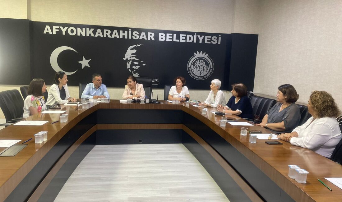 Afyonkarahisar Belediyesi Kent Konseyi Kadınlar Meclisi Yönetim Kurulu ilk toplantısını