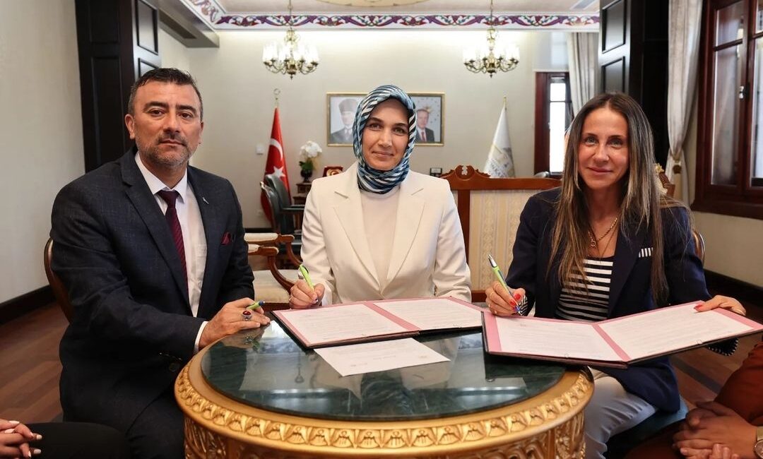 Afyonkarahisar Valisi Doç. Dr. Kübra Güran Yiğitbaşı, Afyon Çimento (ÇİMSA)