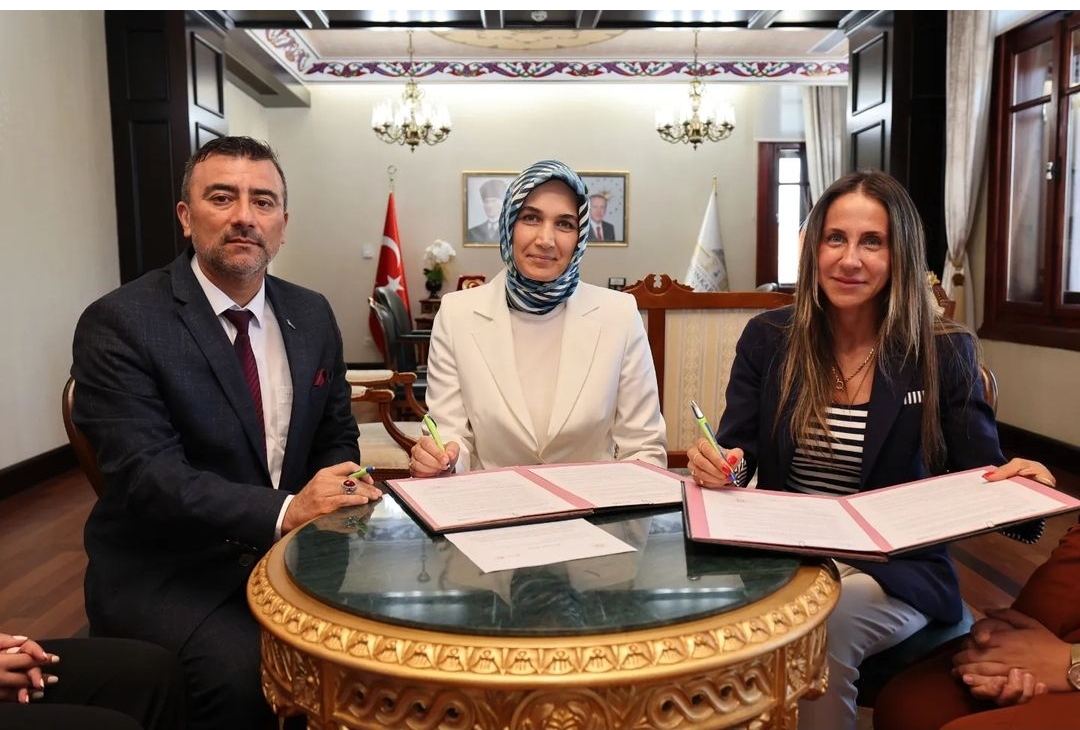 Afyonkarahisar Valisi Doç. Dr. Kübra Güran Yiğitbaşı, Afyon Çimento (ÇİMSA)