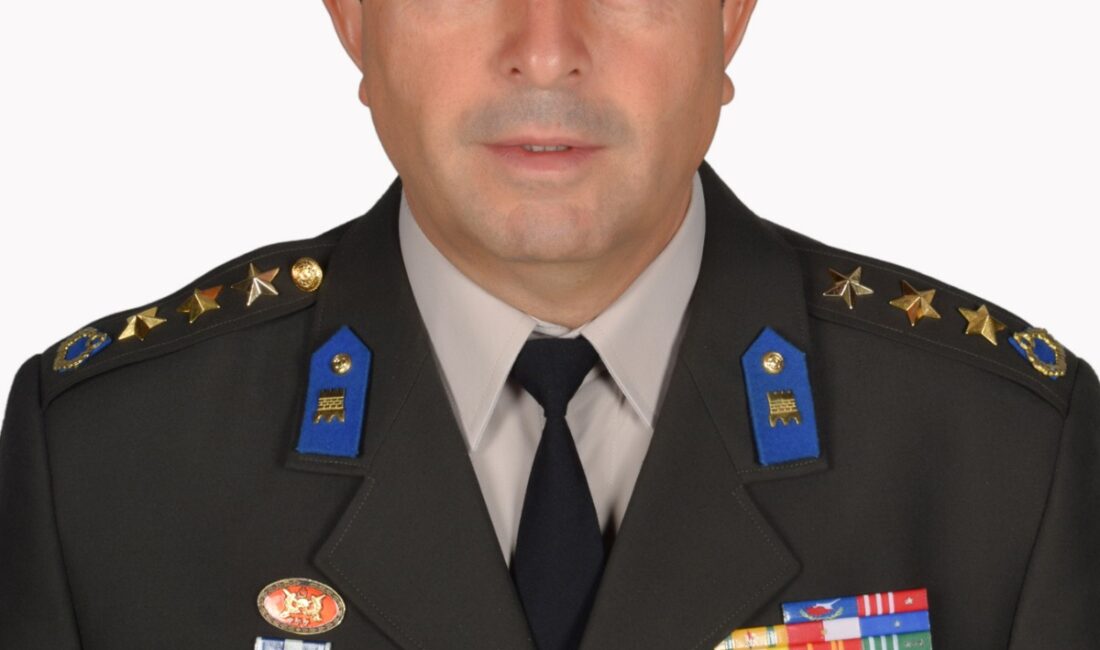 Afyonkarahisar’ın Sandıklı ilçesinden İstihkam Albay Mehmet Bahtiyar, YAŞ Kararnamesi ile