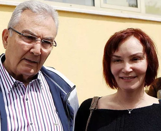 Aslı Baykal’dan Instagram’ın kapatılmasına tam destek: “Bazı mesajları ortadan kaldırma
