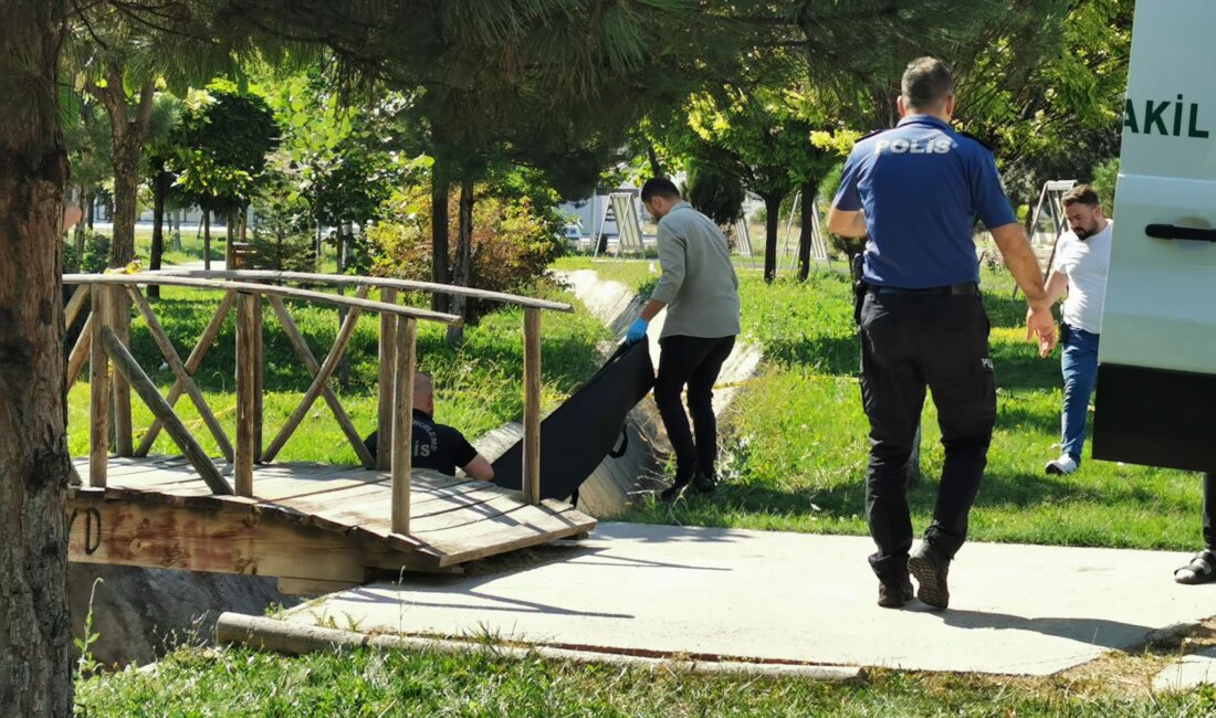 Afyonkarahisar’da bir parktaki su kanalında kadın cesedi bulundu, 19 yaşındaki