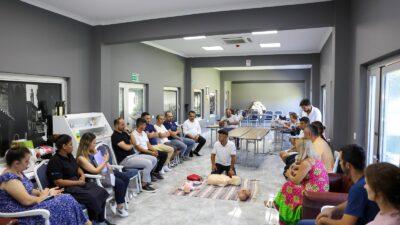 Antalya Büyükşehir Belediyesi sosyal tesislerinde çalışan personeller, misafirlerin olası bir