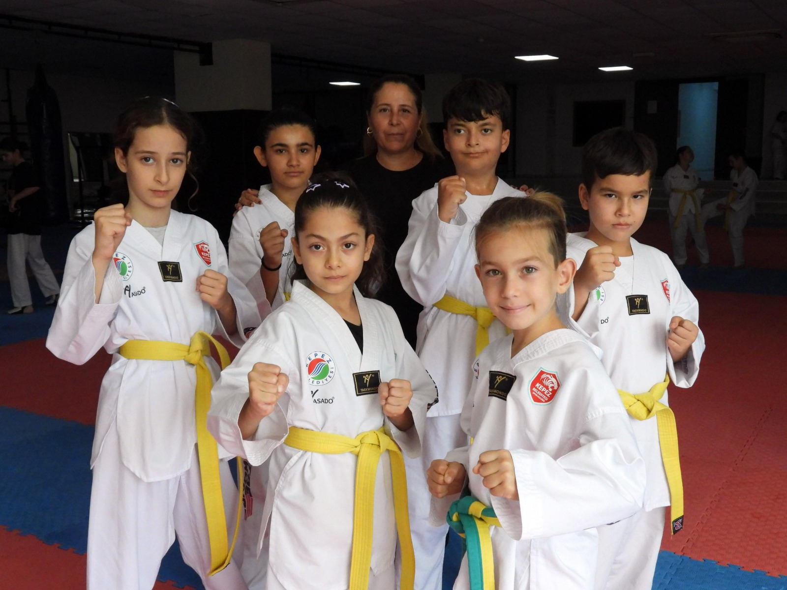Kepez Belediyespor Kulübü’nün başarılı sporcuları, Türkiye Tekvando Federasyonu’nun İl Seçmelerinde