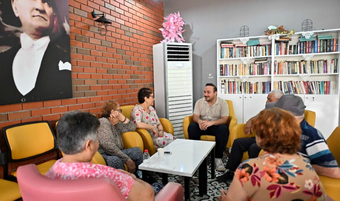 Antalya’da Muratpaşa Belediyesi’nin Konuksever Yaşlı Evi’nde, Alzheimer Derneği Antalya Şubesince