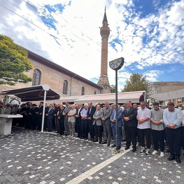 Afyonkarahisar’da AK Parti İl Başkanı Av. Turgay Şahin ve milletvekilleri