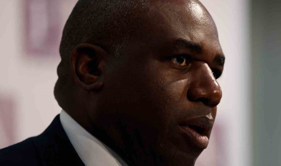 İngiltere Dışişleri Bakanı David Lammy, İsrail’in bu sabah El-Tabin Okulu’na