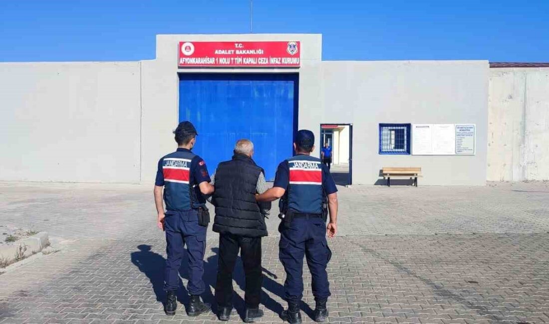 Afyonkarahisar’da çocuğun nitelikli cinsel istismarı suçundan hapis cezasıyla aranan karı