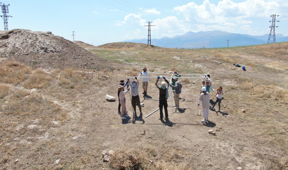 Afyonkarahisar’ın Bolvadin ilçesindeki Üçhöyük kazısına kayıp şehir “Puruşhanda”yı bulma umuduyla