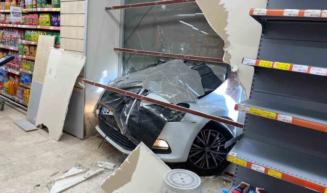 Afyonkarahisar’da meydana gelen beklenmedik bir kaza, görenleri şaşkına çevirdi. Selçuklu