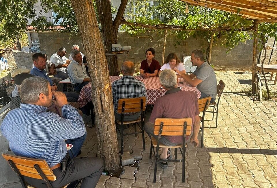 Afyonkarahisar Başmakçı İlçe Tarım ve Orman Müdürlüğü ekipleri ilçeye bağlı