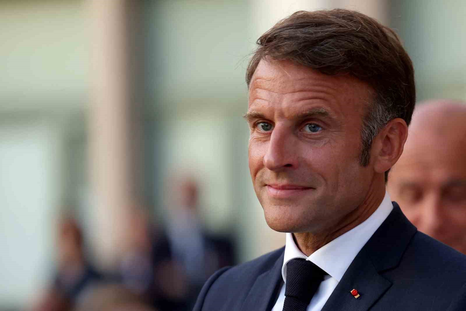 Fransa Cumhurbaşkanı Emmanuel Macron, mesajlaşma uygulaması Telegram’ın kurucusu ve sahibi